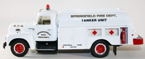 First Gear 1957 International R-190 with Fuel Tanker Springfield FD - Image 2