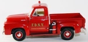First Gear 1953 Ford Pick-Up FDNY Apparatus - Image 2