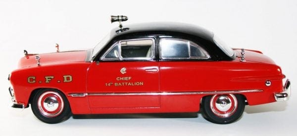 First Gear 1949 Ford Tudor Chicago Chief 14th Battalion - Image 2